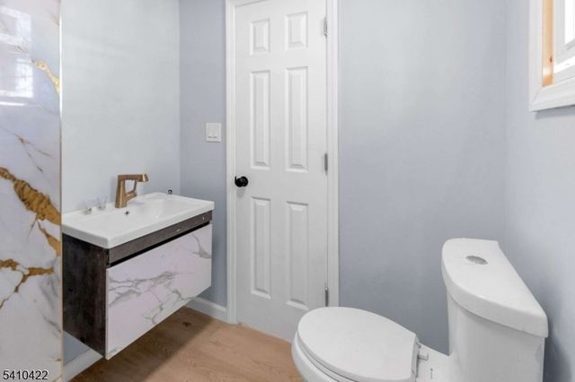 34 Tichenor Ter, Irvington Twp., NJ 07111