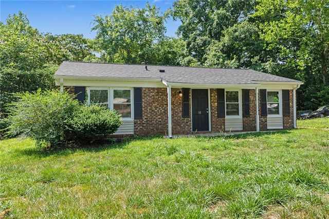12 Preyer Court, Greensboro, NC 27405
