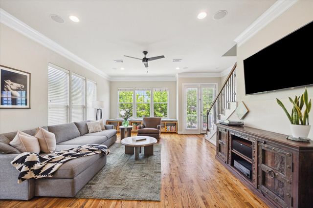 1219 Hickory Street, Houston, TX 77007