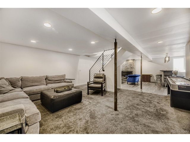 3095 S Vine St, Denver, CO 80210