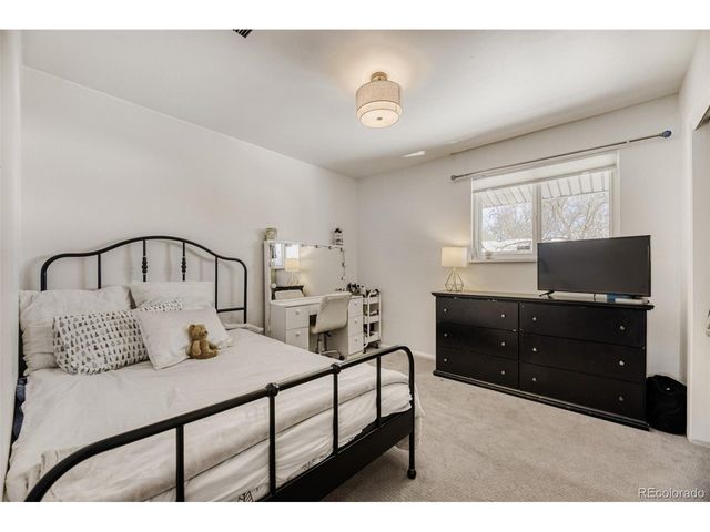 3095 S Vine St, Denver, CO 80210