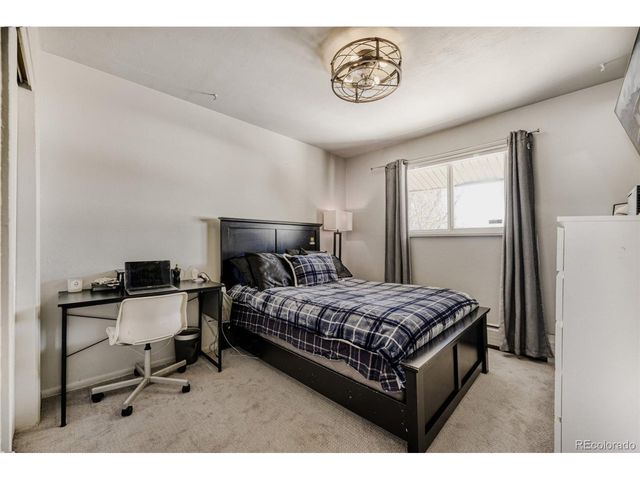 3095 S Vine St, Denver, CO 80210