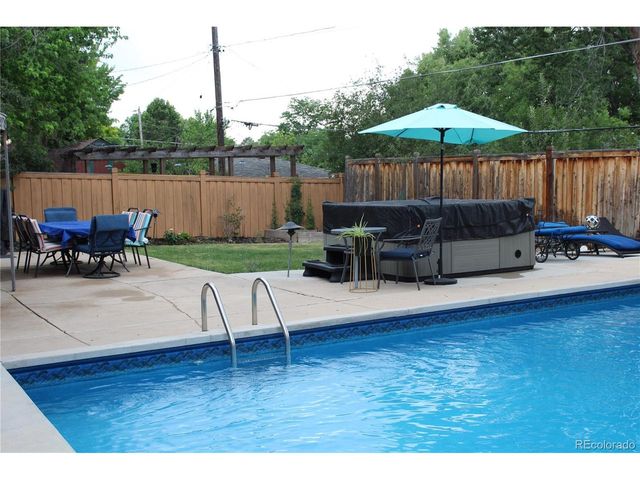 3095 S Vine St, Denver, CO 80210