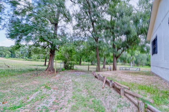 21702 Island Lake Loop E, Humble, TX 77338