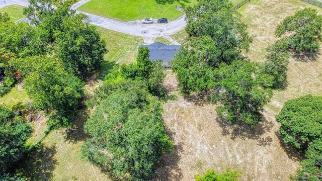 21702 Island Lake Loop E, Humble, TX 77338