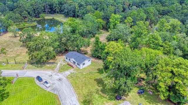 21702 Island Lake Loop E, Humble, TX 77338