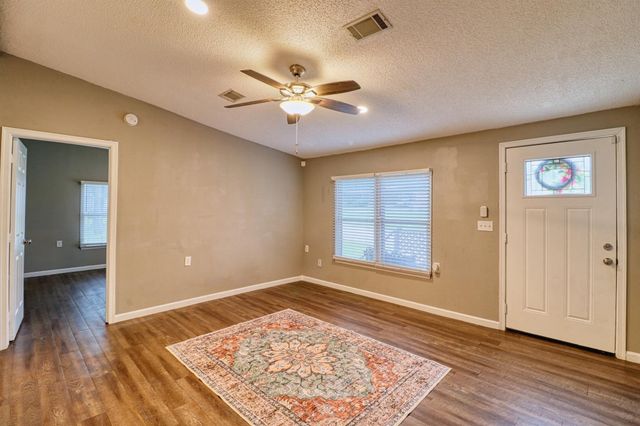 21702 Island Lake Loop E, Humble, TX 77338
