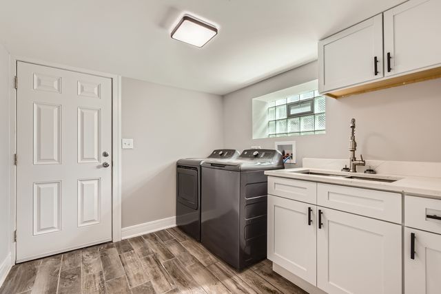 1726 W 106th Street, Chicago, IL 60643