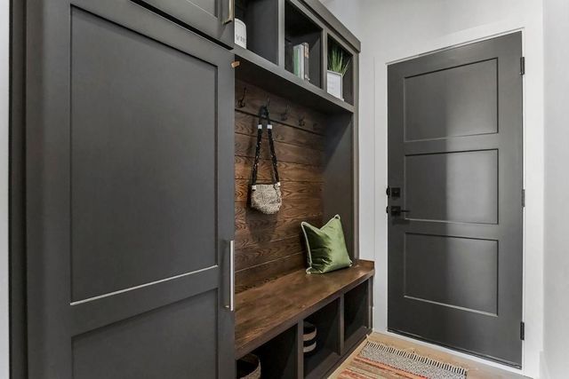 16777 S Ripley Street, Olathe, KS 66062