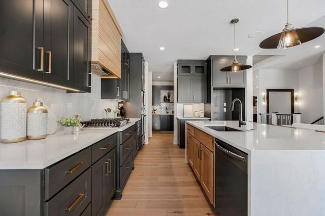 16777 S Ripley Street, Olathe, KS 66062