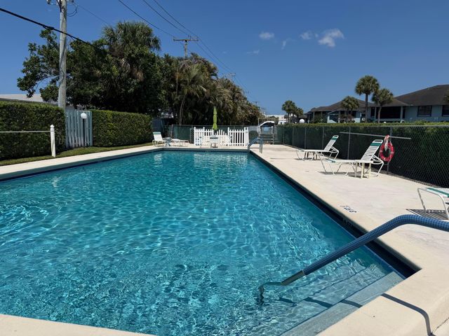 950 S Kanner Highway A25, Stuart, FL 34994