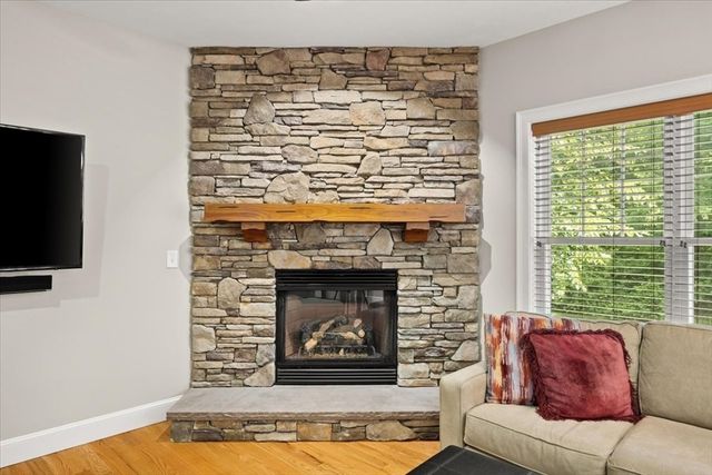 418 Center St, Easton, MA 02375