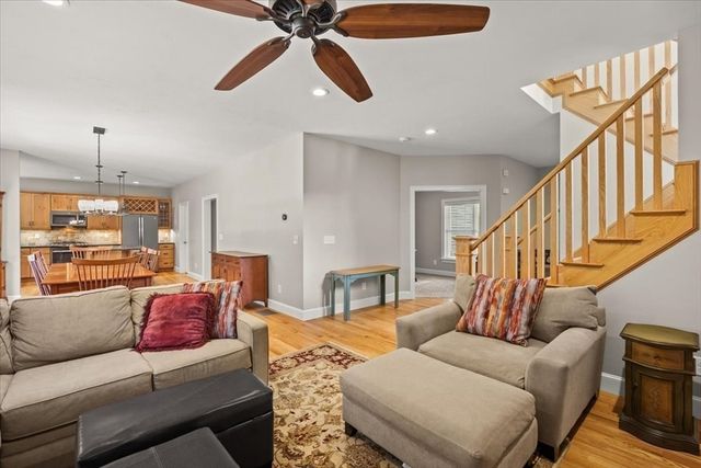 418 Center St, Easton, MA 02375