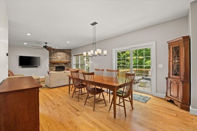 418 Center St, Easton, MA 02375