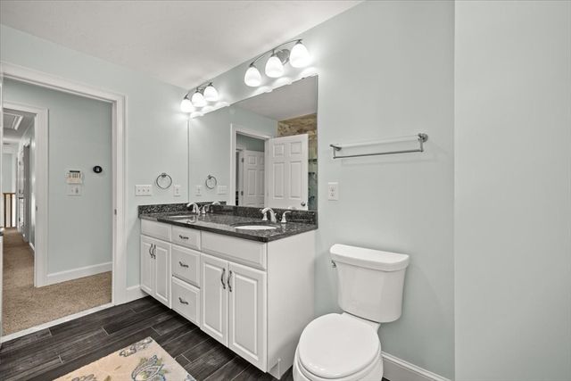 418 Center St, Easton, MA 02375