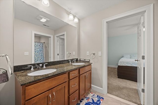 418 Center St, Easton, MA 02375