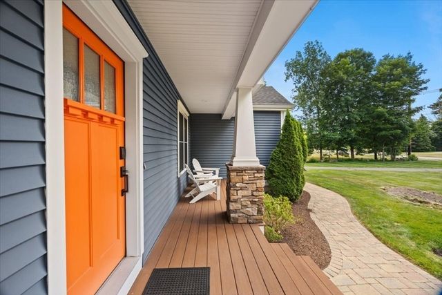 418 Center St, Easton, MA 02375