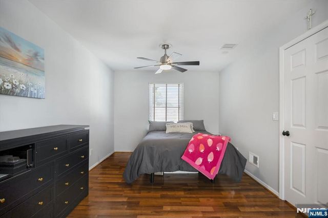 73 Burnside Place, Wanaque, NJ 07420