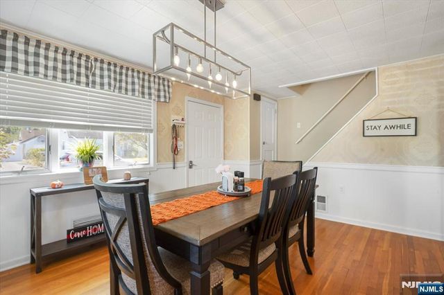73 Burnside Place, Wanaque, NJ 07420