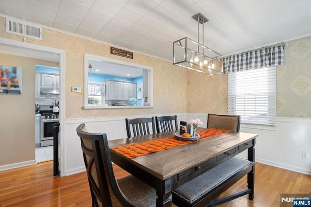73 Burnside Place, Wanaque, NJ 07420