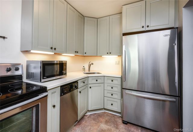 140 N Broadway K4, Irvington, NY 10533