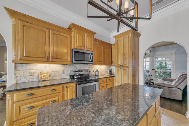 2415 Lakewood Circle, Cabot, AR 72023