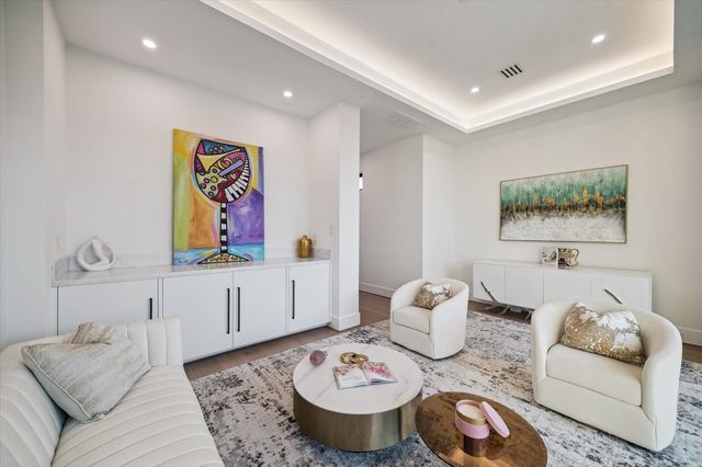511 W Polk Street, Houston, TX 77019