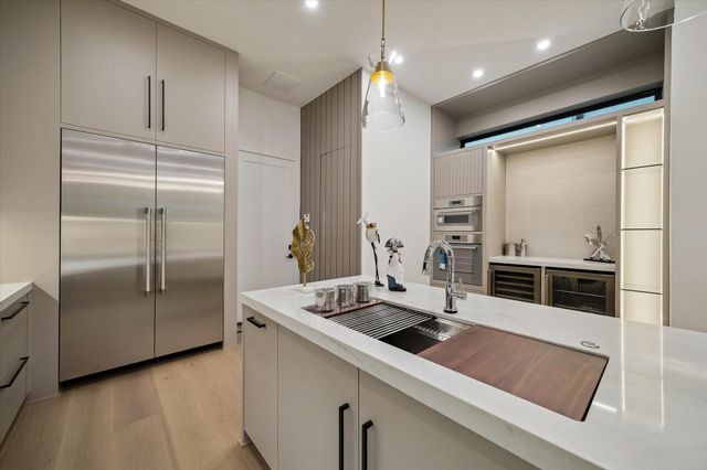 511 W Polk Street, Houston, TX 77019