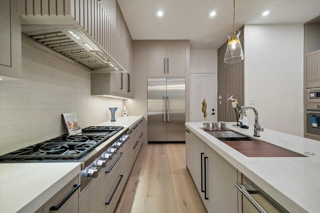 511 W Polk Street, Houston, TX 77019