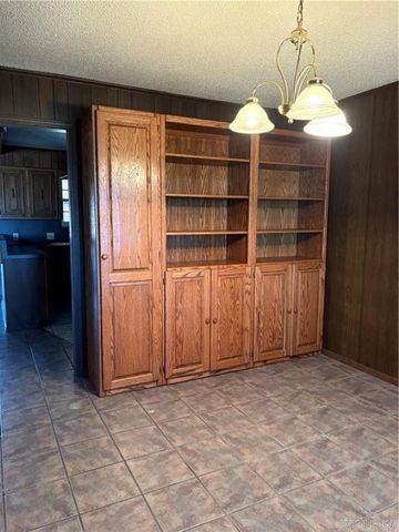 11894 Highway 359, London, AR 72847