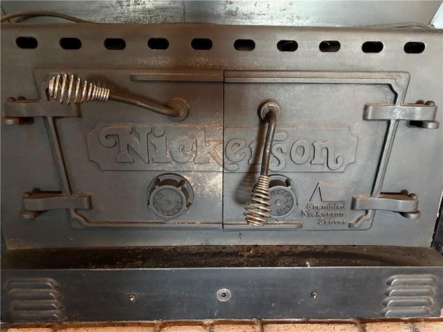 11894 Highway 359, London, AR 72847