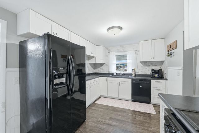 103 N Grand Avenue, Ashley, IN 46705