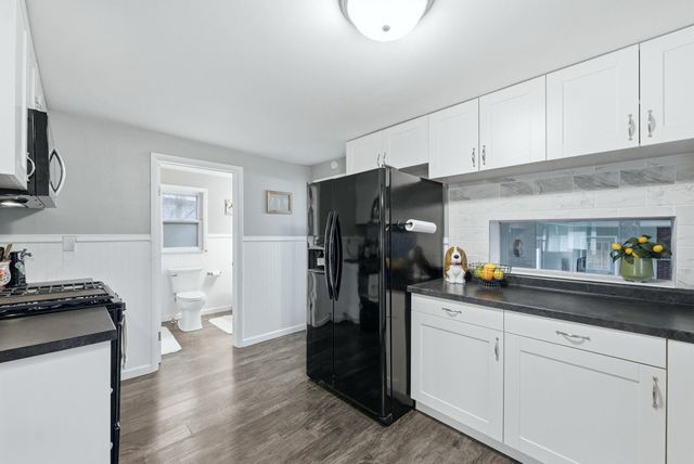 103 N Grand Avenue, Ashley, IN 46705