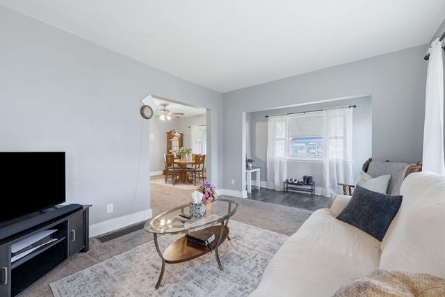 103 N Grand Avenue, Ashley, IN 46705