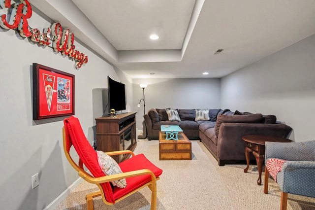 7620 Pioneer Drive, Ypsilanti, MI 48197