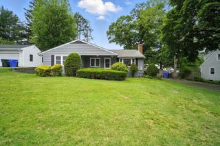 32 Pine Hill Road, Springfield, MA 01118