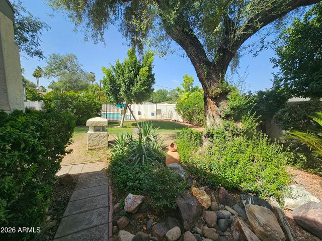 8101 N CENTRAL Avenue 14, Phoenix, AZ 85020