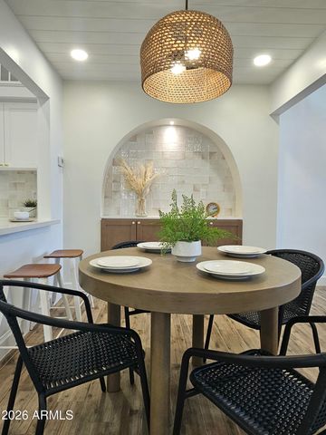 8101 N CENTRAL Avenue 14, Phoenix, AZ 85020