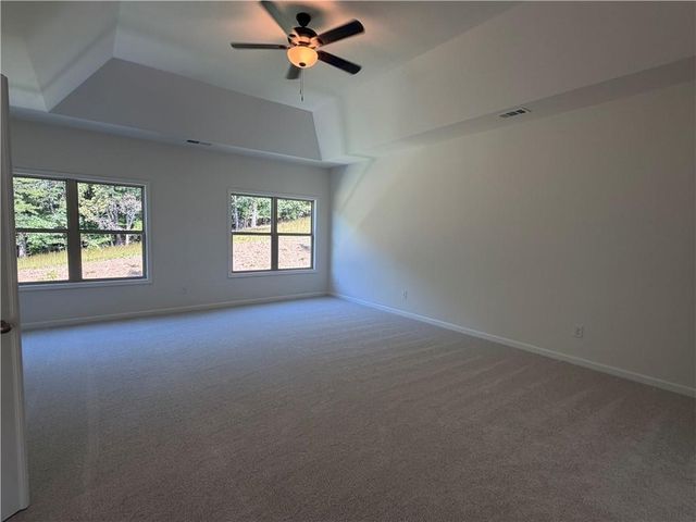 5927 Creek Indian Drive, Sugar Hill, GA 30518