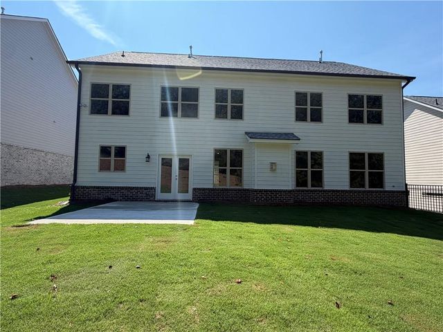5927 Creek Indian Drive, Sugar Hill, GA 30518