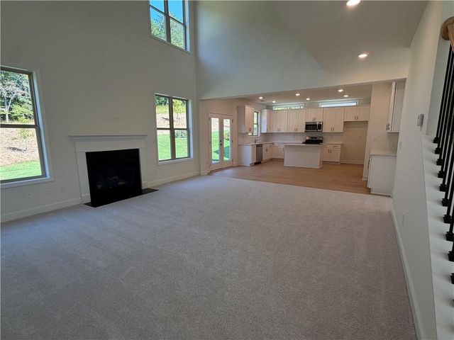 5927 Creek Indian Drive, Sugar Hill, GA 30518