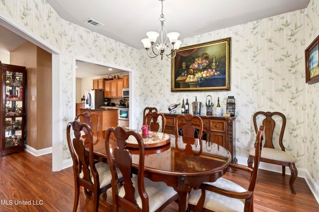 444 Venito Drive, Biloxi, MS 39531