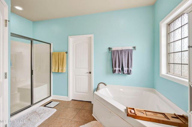 444 Venito Drive, Biloxi, MS 39531