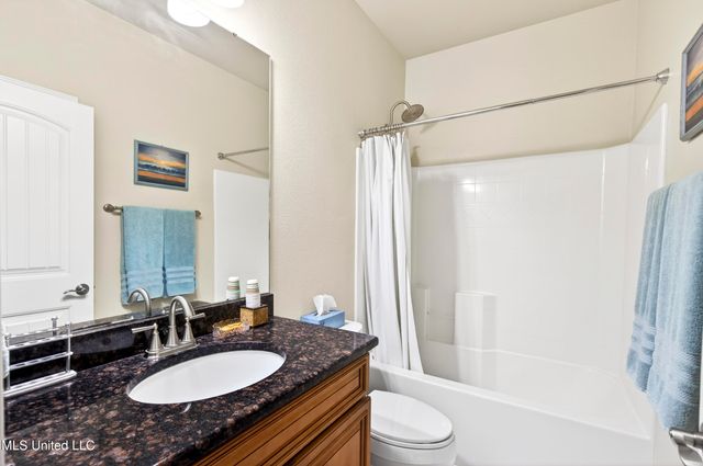 444 Venito Drive, Biloxi, MS 39531