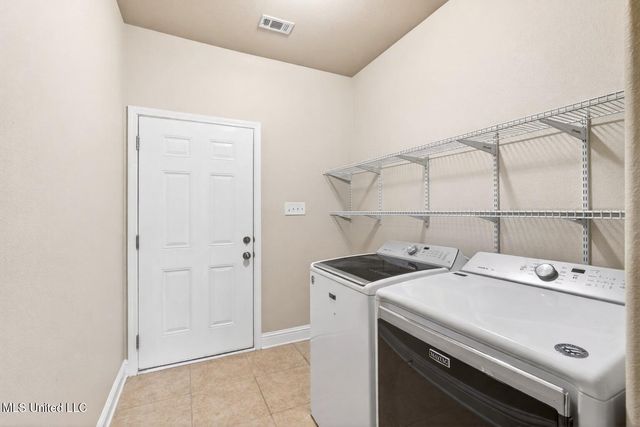 444 Venito Drive, Biloxi, MS 39531