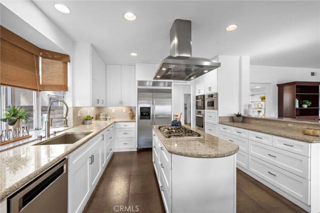 13212 Cortina, Tustin, CA 92782