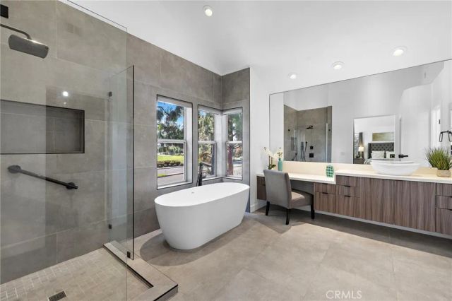 13212 Cortina, Tustin, CA 92782