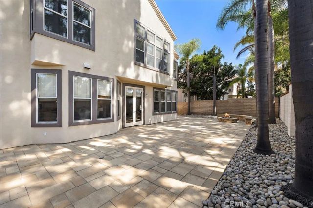 13212 Cortina, Tustin, CA 92782