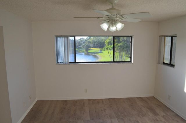 5130 Las Verdes Circle 307, Delray Beach, FL 33484