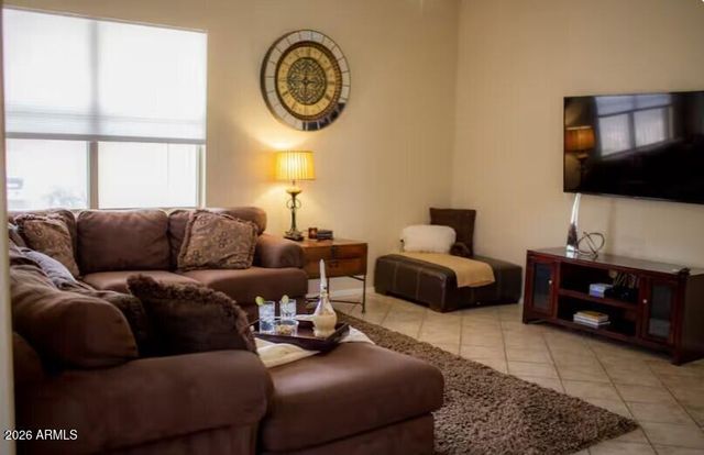 4525 E MELINDA Lane, Phoenix, AZ 85050
